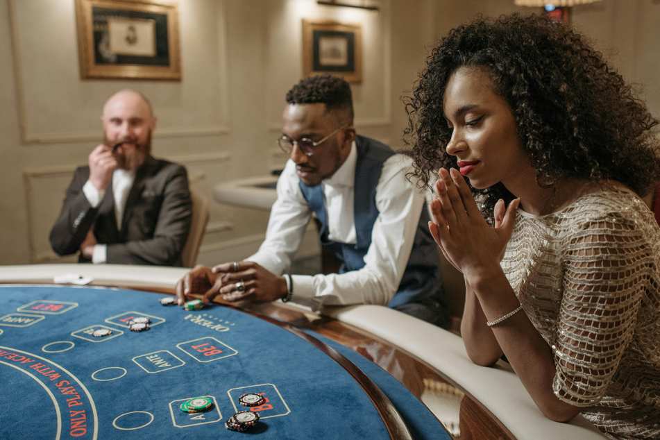 Ilucki casino online